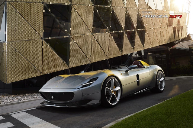 Ferrari injects classic, windscreen-less beauty into Monza